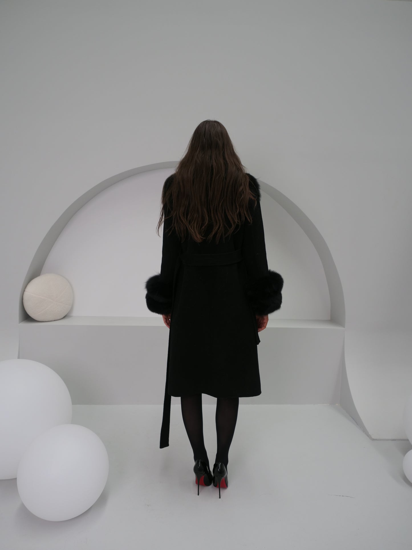 Medusa Coat in Black